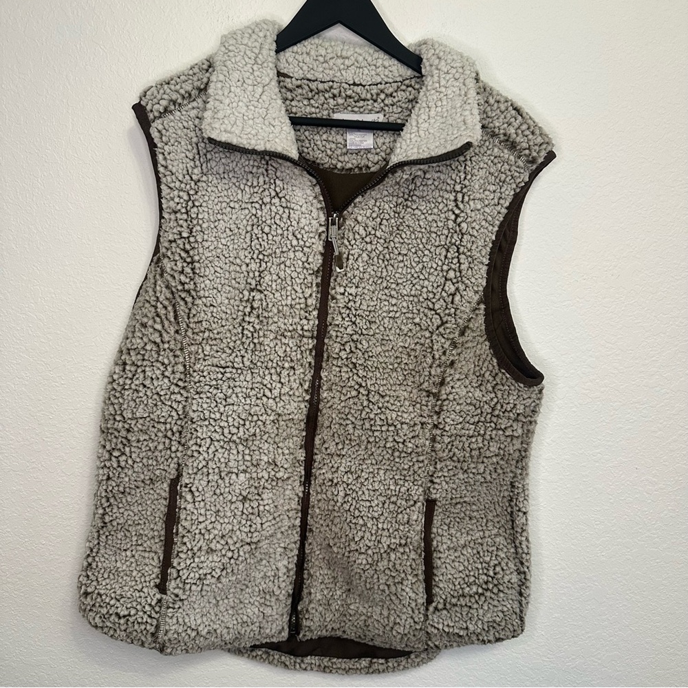 Women's Cream Sherpa Vest